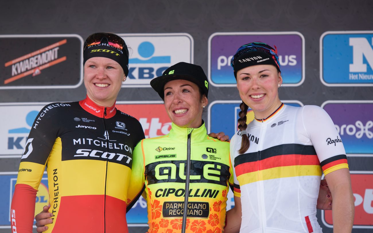 Lisa sprints to third at Gent Wevelgem! :WMNCYCLING