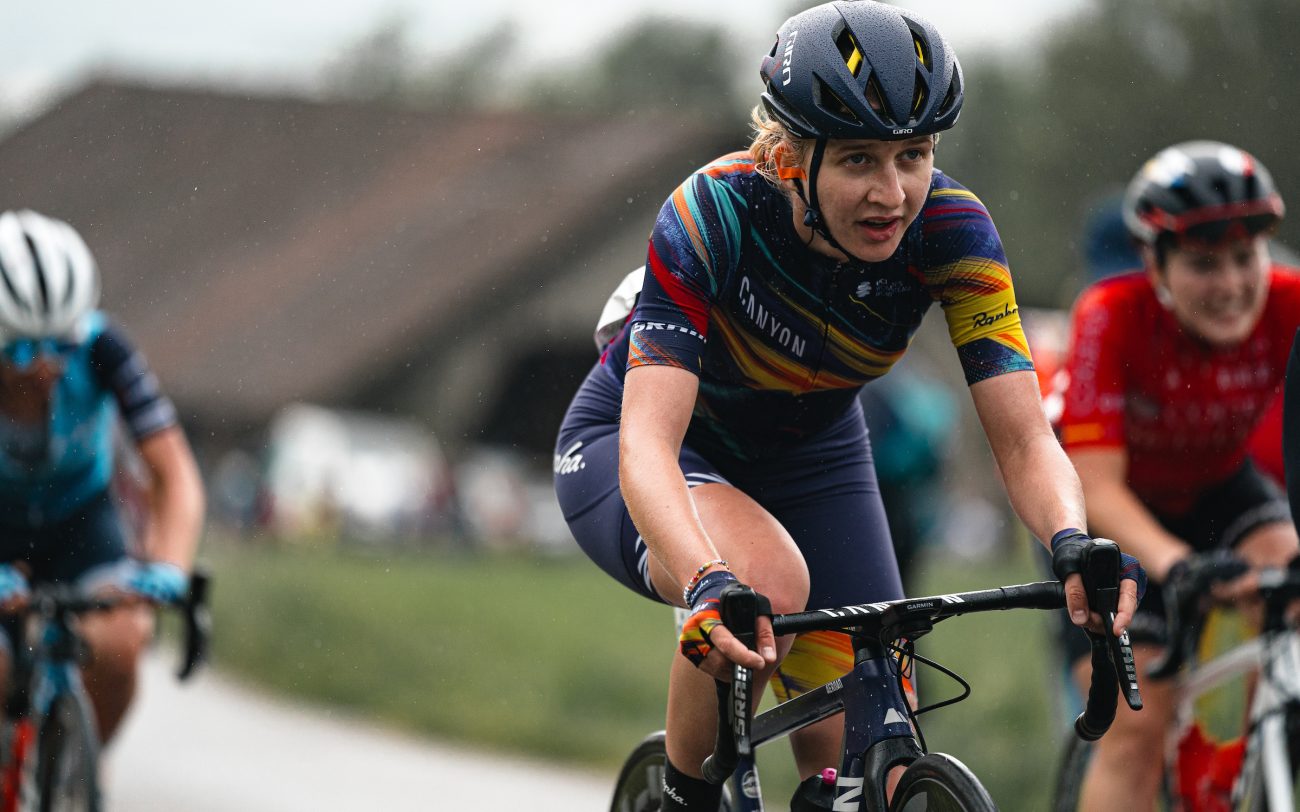 ELISE WINS STAGE 1 IN TOUR DE SUISSE WOMEN :WMNCYCLING