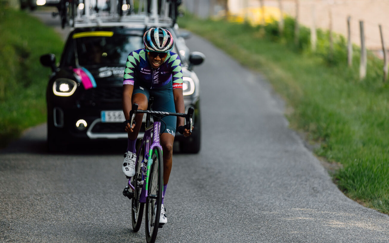 OLIVIA SHILILIFA AND VALENTINE NZAYISENGA EXTEND WITH CANYON//SRAM  GENERATION :WMNCYCLING